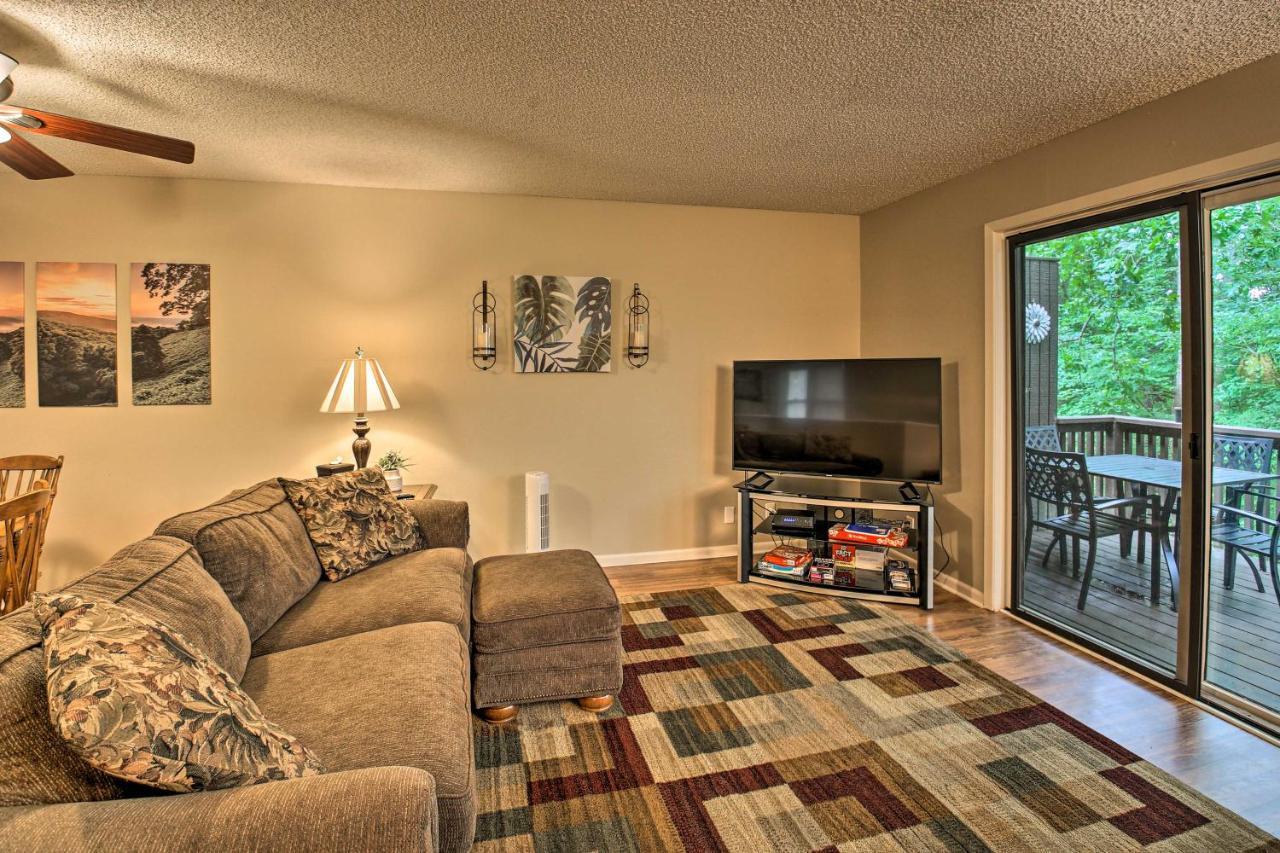 Hot Springs Village Retreat With Deck 3 Mi To Golf! Luaran gambar