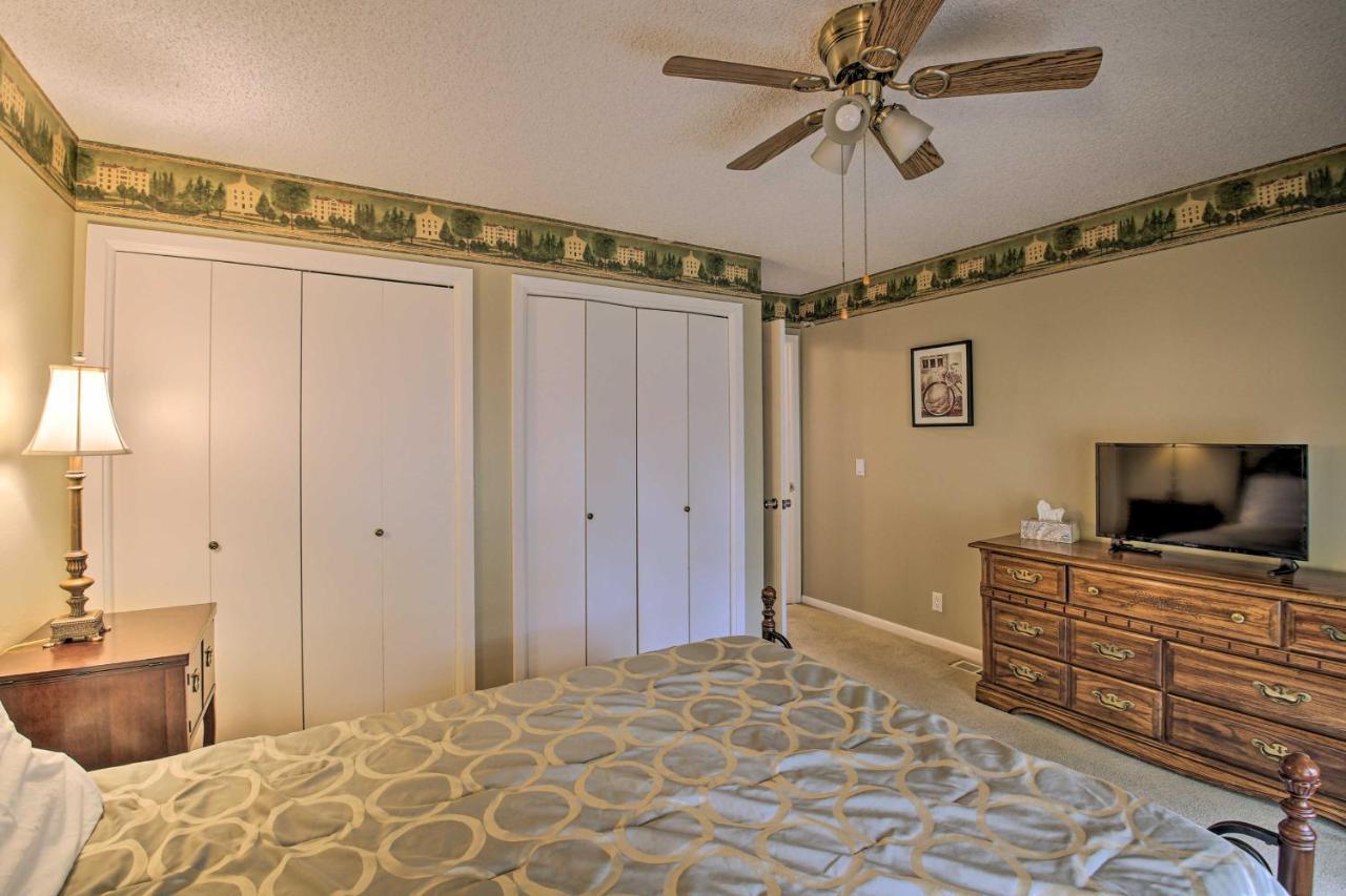 Hot Springs Village Retreat With Deck 3 Mi To Golf! Luaran gambar