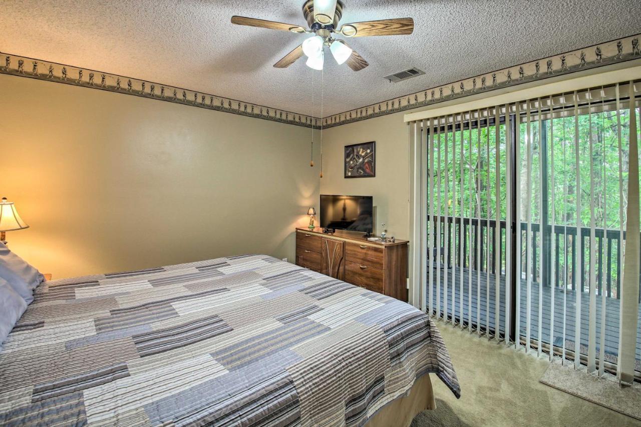 Hot Springs Village Retreat With Deck 3 Mi To Golf! Luaran gambar